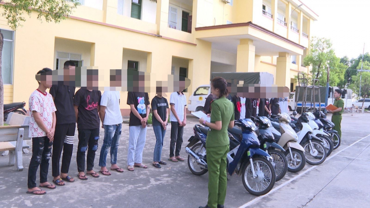 Triệu tập 20 thanh thiếu niên gây rối trật tự tại Phú Thọ